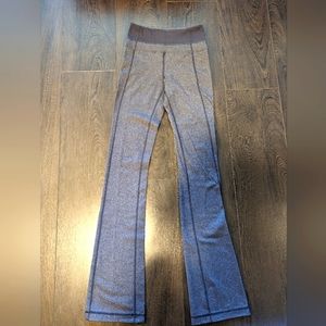 EUC Lululemon bootcut pants